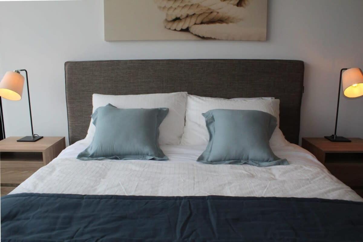 Apartamento Hom I Departamento Estudio En Mejor Zona Frente Al Mall 1218 *